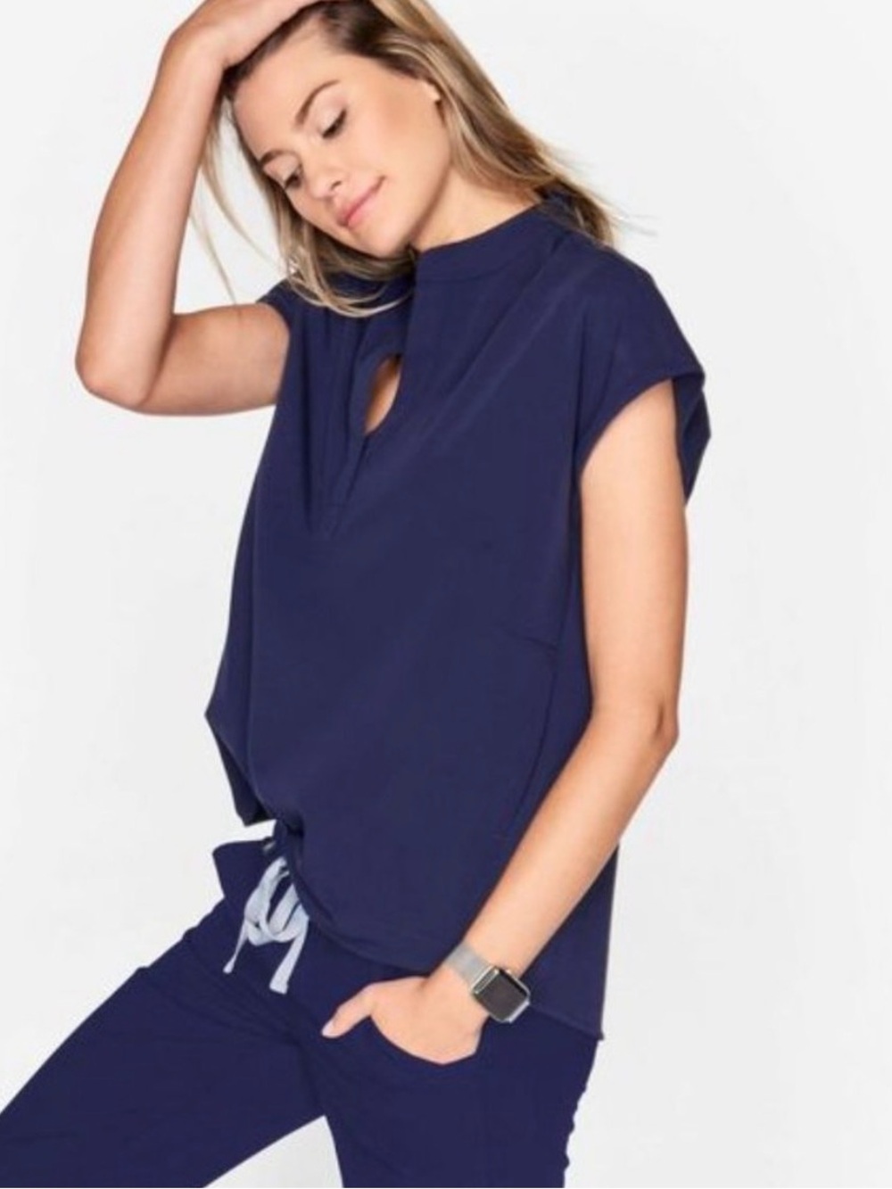 Figs Women's Rafaela Tunic Scrub Top In Navy Size Large